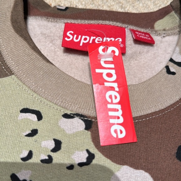 Supreme NWT chocolate chip camo crew sweatshirt - Picture 2 of 8